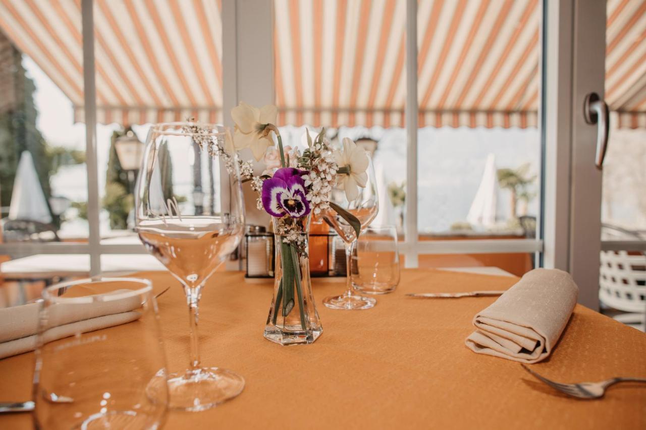 Riva Beach Club I Boutique Hotel I Restaurant Gambarogno Экстерьер фото